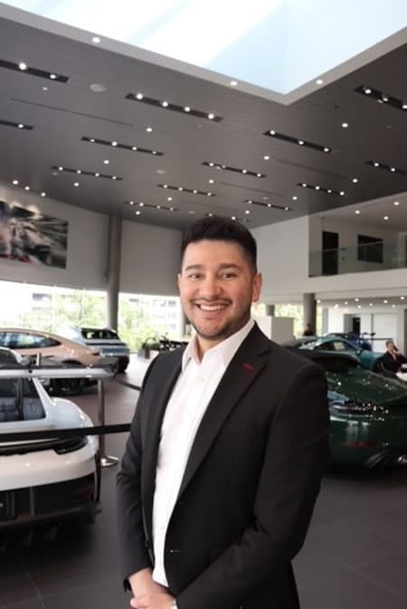 Photo of Elvin Flores