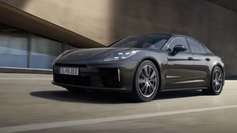 2026 Porsche Panamera 4 With Porsche Active Suspension Management Design - Feature Image